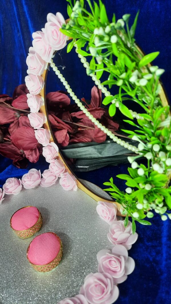 Elegant Floral Engagement Ring Platter - Image 3